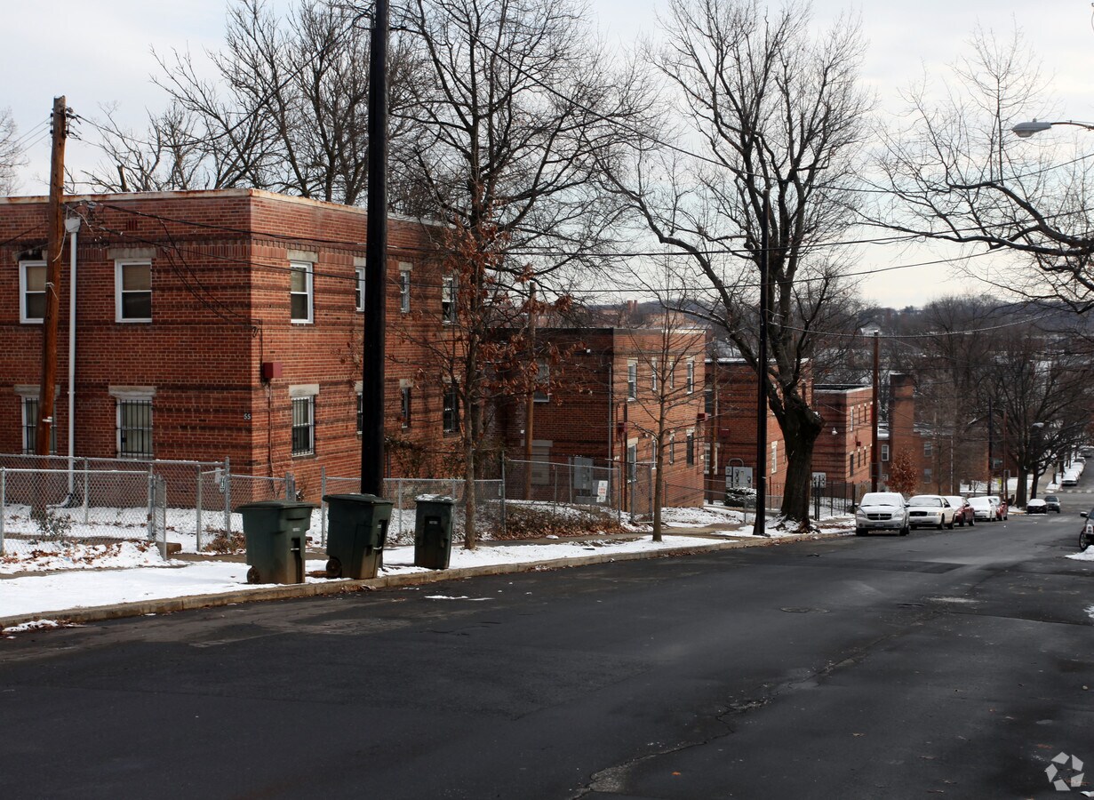 Photo - 37 Forrester St SW