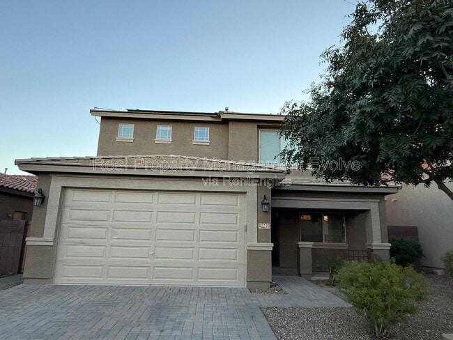 Photo - 42239 N Wollemi St