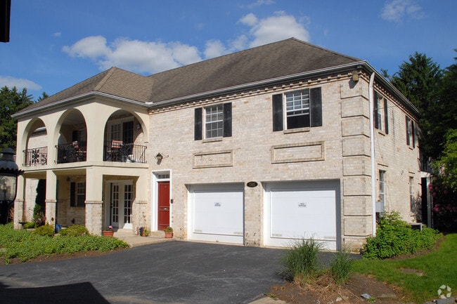 Chateau d'Eden - Chateau d'Eden