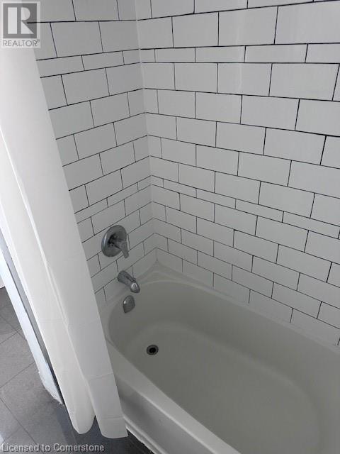 Photo - 2 Grant Blvd Unité 9