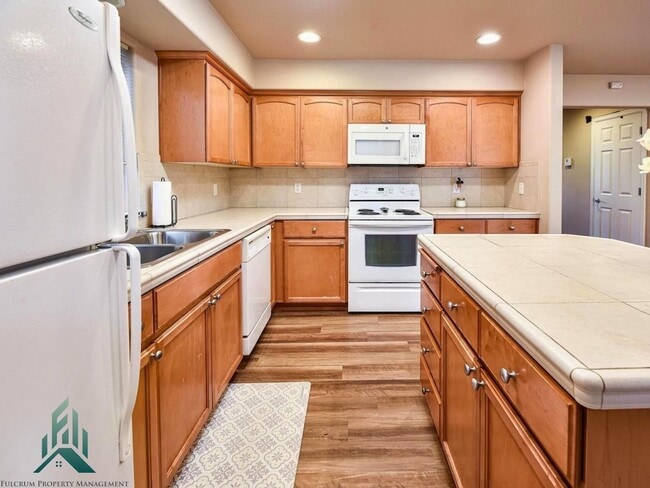 Photo - 3511 SE Midvale Dr