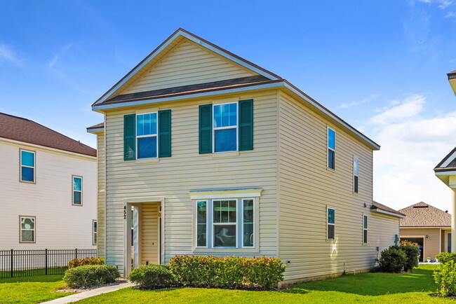 Photo - 452 Vineyard Ln