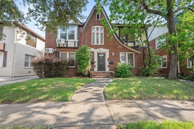 Building Photo - 907 W Gray St Unit 1