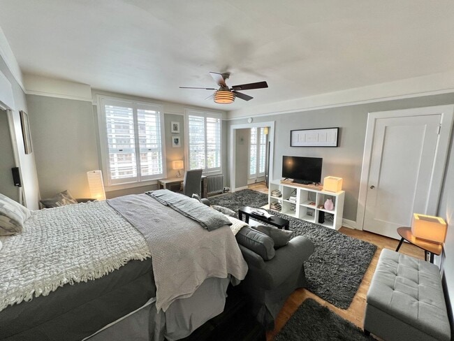 455 E Ocean Blvd Unit 1007