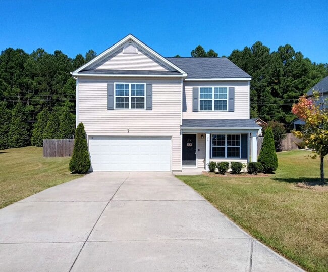 Building Photo - 4 Bedrooms w/ Privacy Fence & Community Pool! Rental