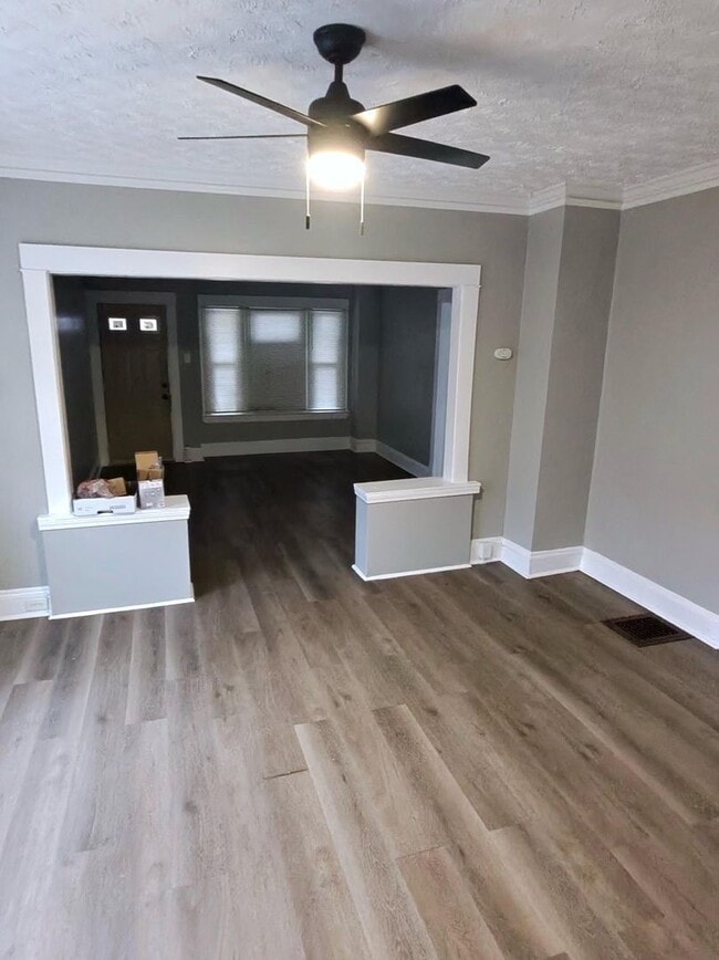 Photo - 10514 Mt Auburn Ave Unit Down Stairs