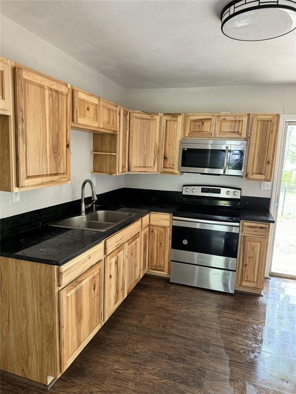 600 Thrush St Rental House Rental in Woodville, TX