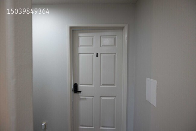 Photo - 401 S Main St Unit 8