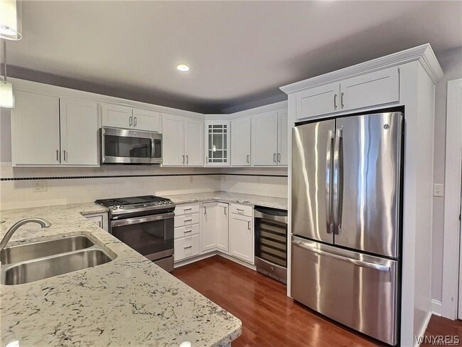 Photo - 27 Campbell Meadows