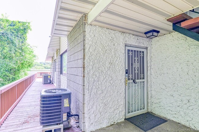 Photo - 104 Baldwin Ln Unit 1D