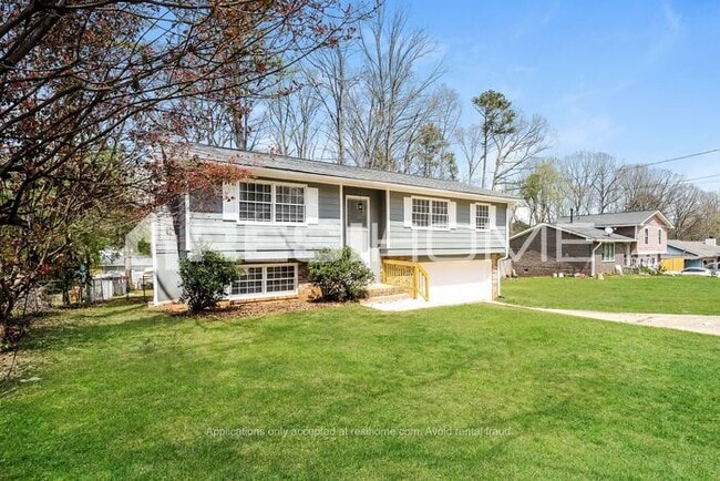 Photo - 440 Johnson Rd
