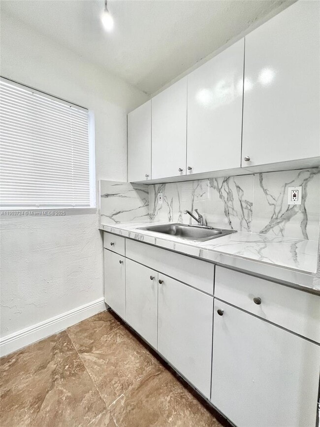 Photo - 10 NW 77th St Unit 10