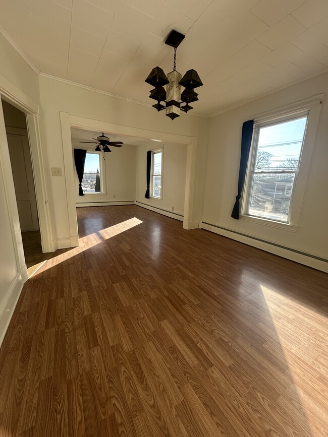 932 Lisbon St Unit 2