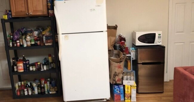 Photo - 68 Boylston St Unit 4