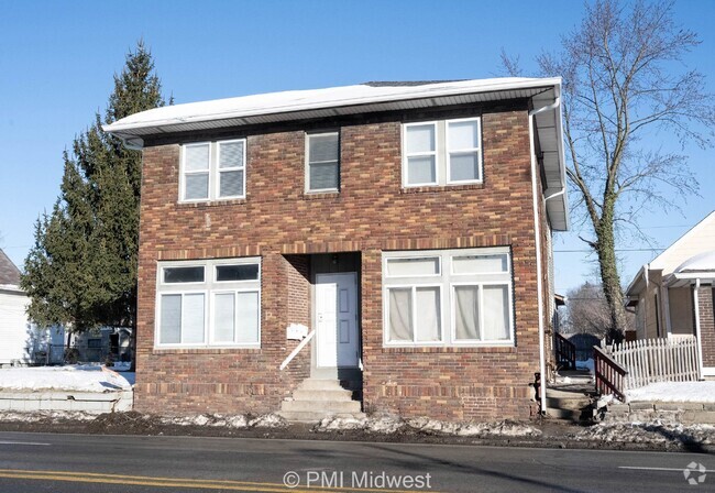 Building Photo - "Cozy 2-Bedroom Retreat in Indianapolis – ... Unit 3 Rental