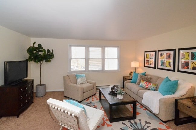 Photo - Briarwood Apartments