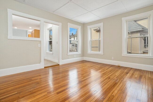 Building Photo - 54 Las Casas St Unit 2