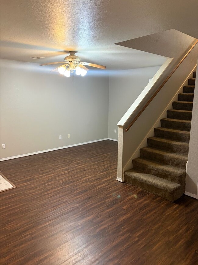 Photo - 1125 Grinnel Cir Unit 1125 Grinnel duplex-B