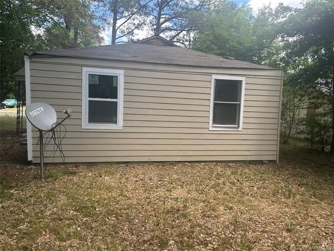Photo - 3208 Caffey Dr