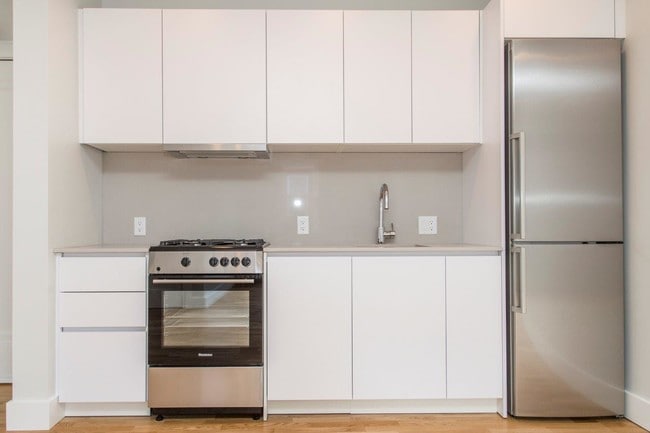 136 & 138 Highland Avenue