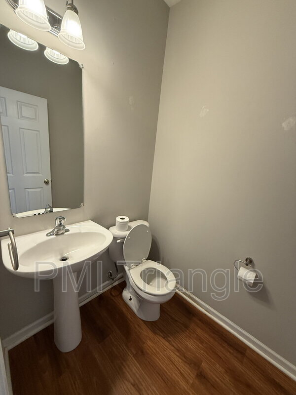 Photo - 281 Joshua Glen Ln