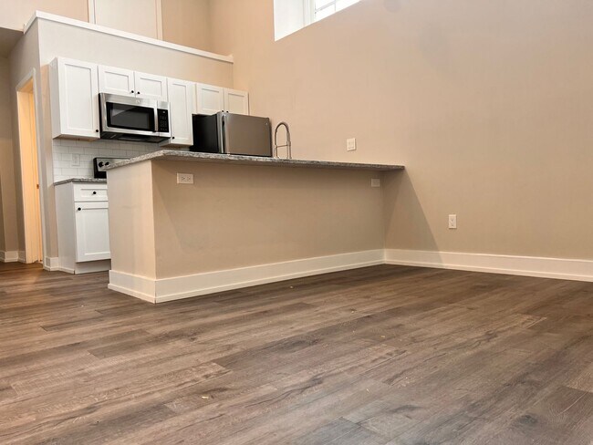 4627 E. Thompson-2 Bed