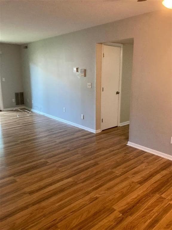 Photo - 1143 Hartford Ave