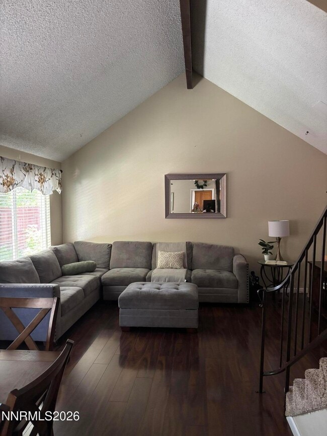 Photo - 1667 London Cir
