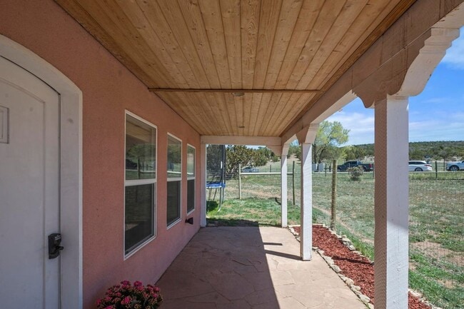 Photo - 3 Bedroom, 2.5 Bathroom Home in Edgewood, NM