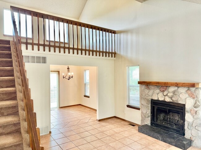 Photo - 3788 Red Canon Pl Unit B