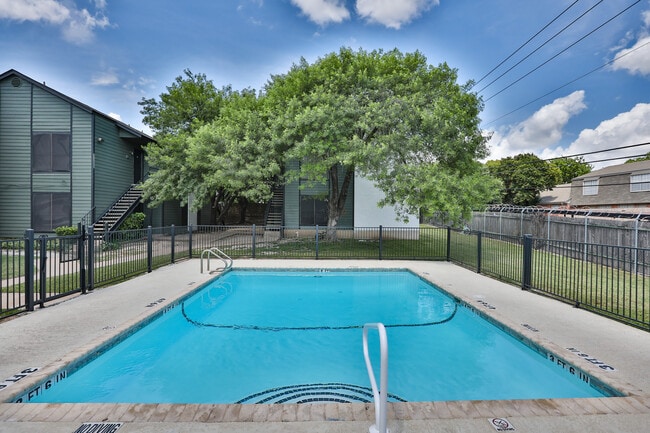 Short Hills South - Short Hills South Apartments