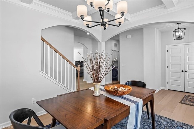 Photo - 7260 Huntgate Dr