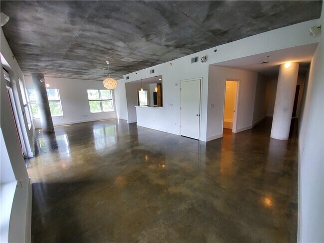 Photo - 845 Spring St NW Unit 102