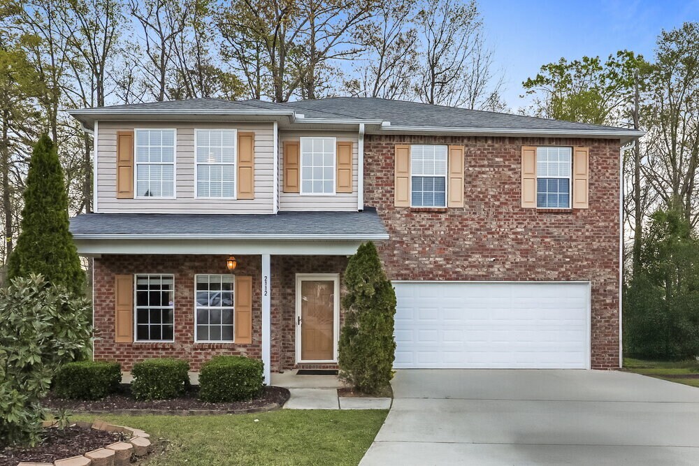 Photo - 2112 Palatine Pl