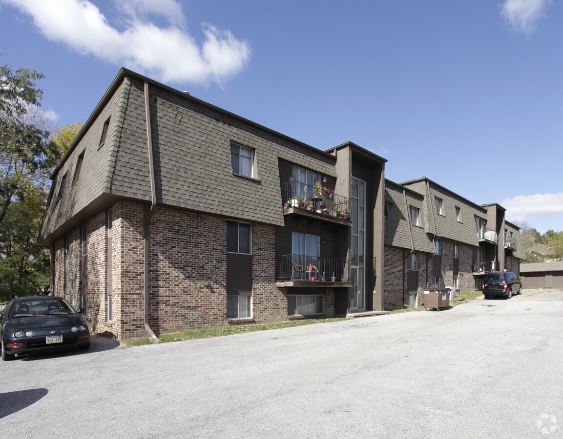 Photo - Westland Arms Apartments