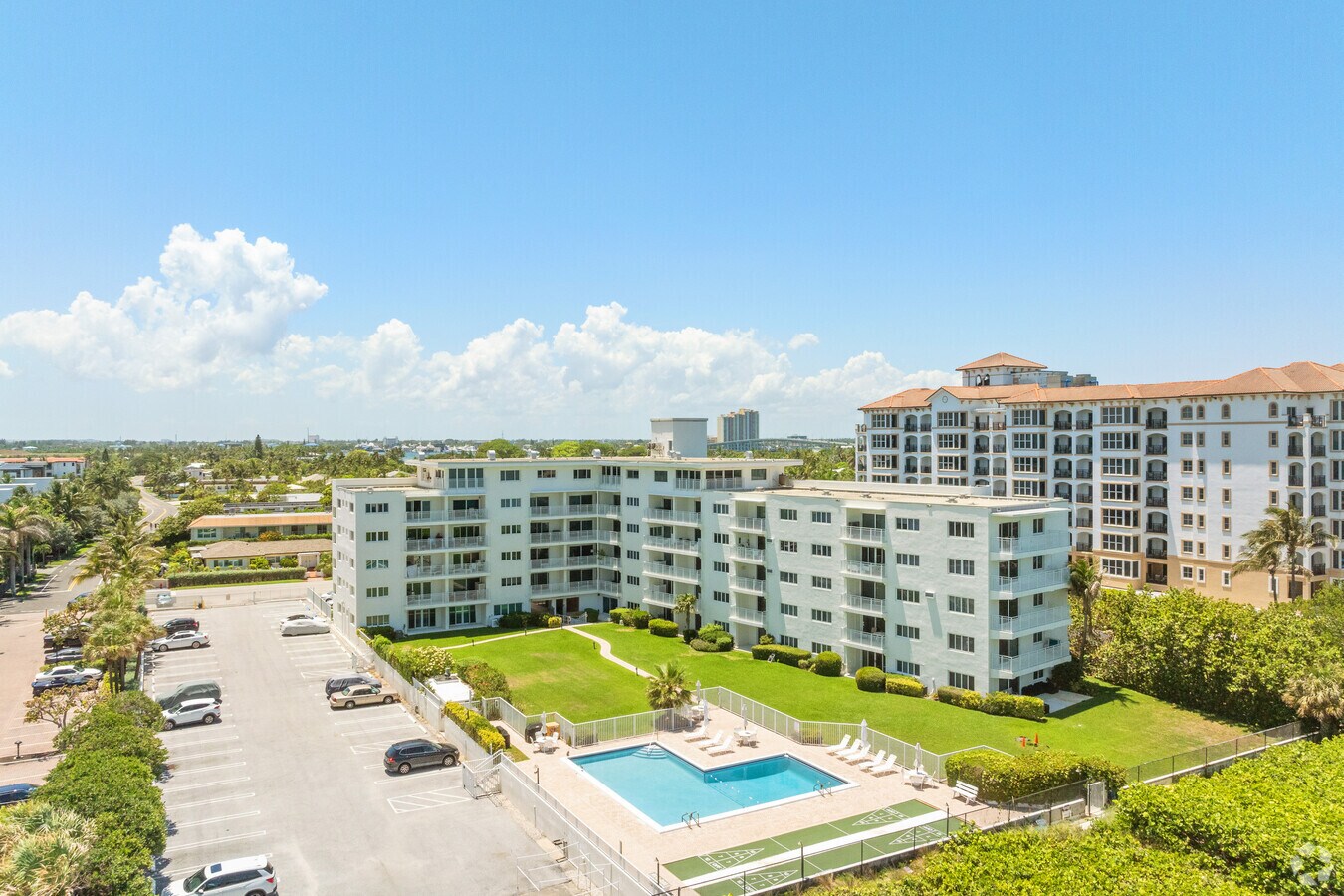 Photo - Palm Beach Shores Co-op Apartments