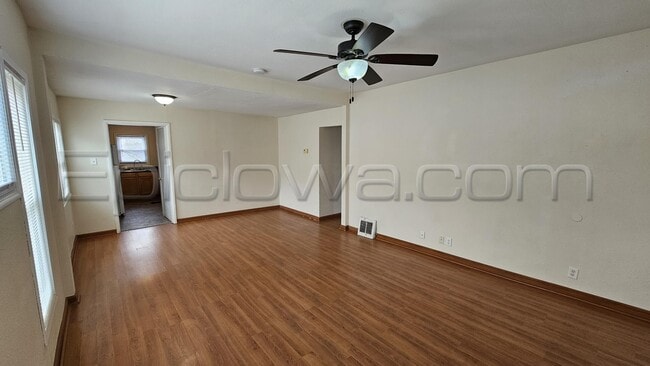 Photo - 1398 12th St