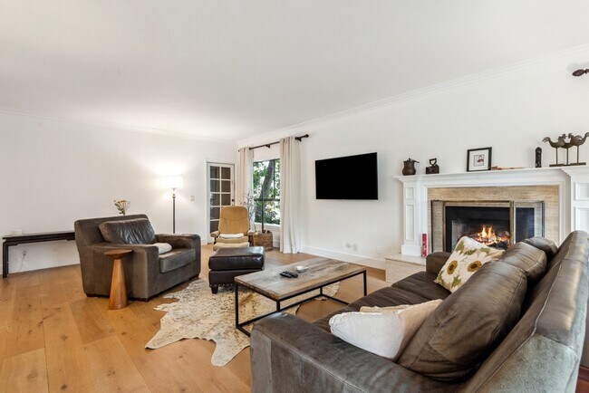 Photo - 12412 Texas Ave Unidad 101