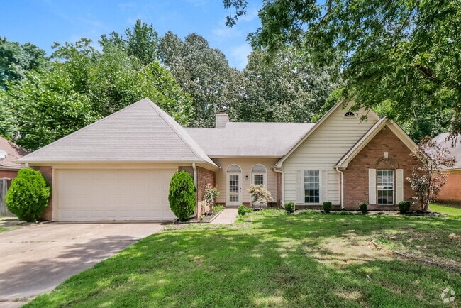 Building Photo - 5846 White Ridge Cir E Rental