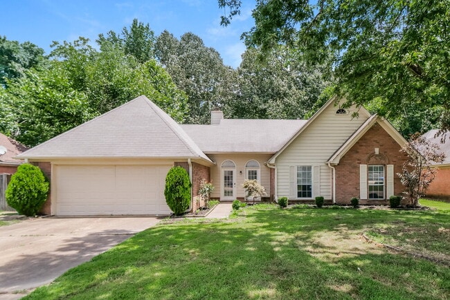 Building Photo - 5846 White Ridge Cir E Rental