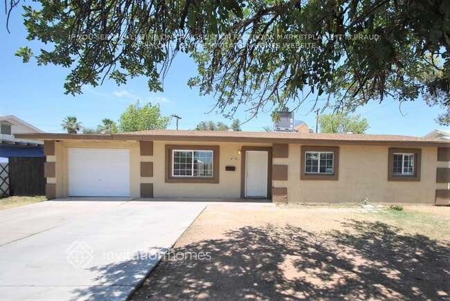 Photo - 3220 E Monte Vista Rd