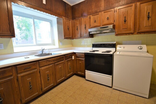 Photo - 134 Fuller St Unidad 1