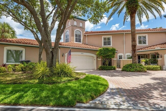 Building Photo - 1711 Starling Dr Rental