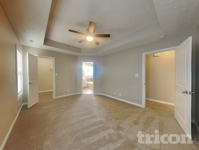 Photo - 1457 Mutual Dr