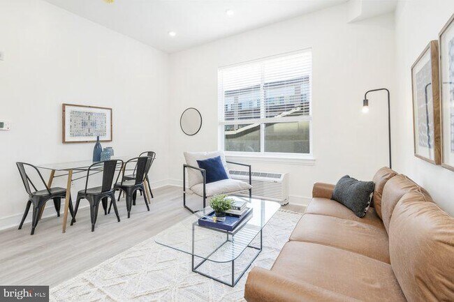 Photo - 4550 Mitchell St Unit 208