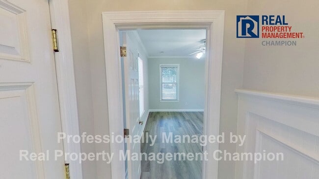 Photo - Fabulous End Unit Townhome with Three Master Bedrooms
