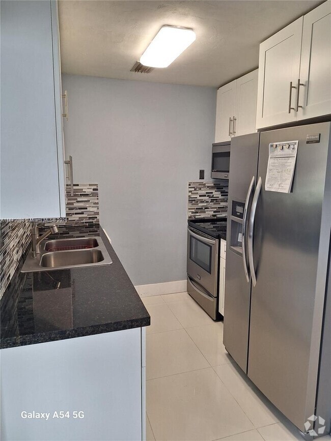 Building Photo - 2221 N 61st Terrace Rental