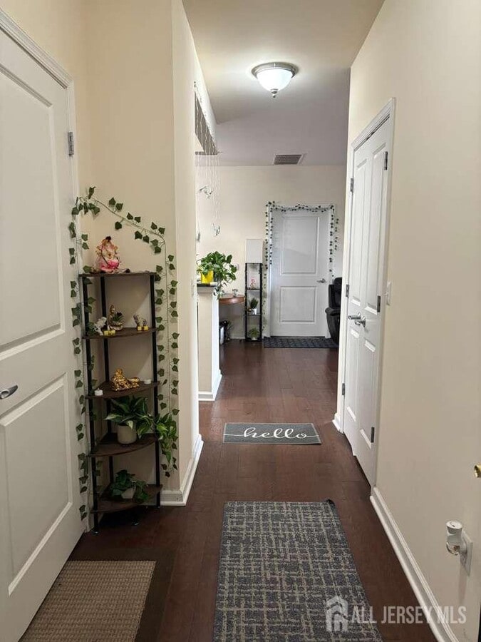 Photo - 626 Strassle Wy