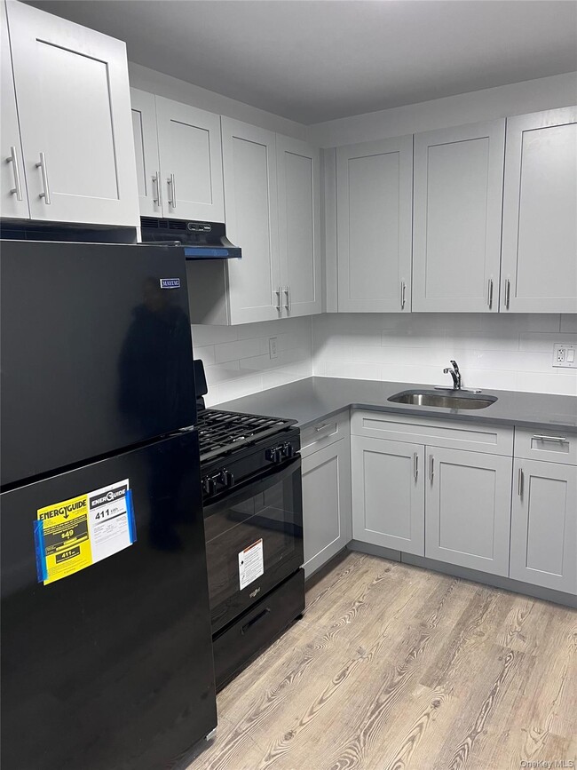 Photo - 1062 Clay Ave Unit 1FL