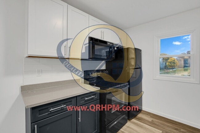 Photo - Bradley Hills